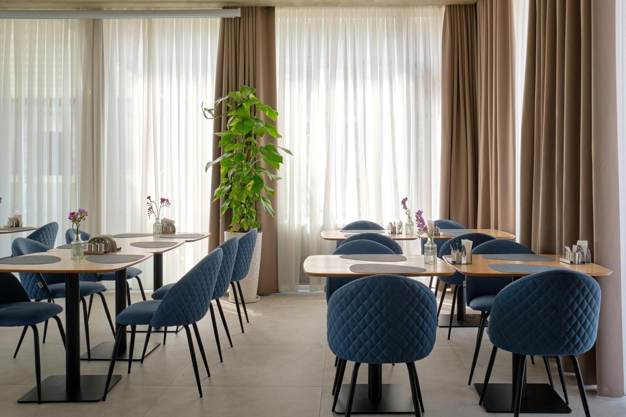 Stylo Residences & Suites Ташкент Екстериор снимка