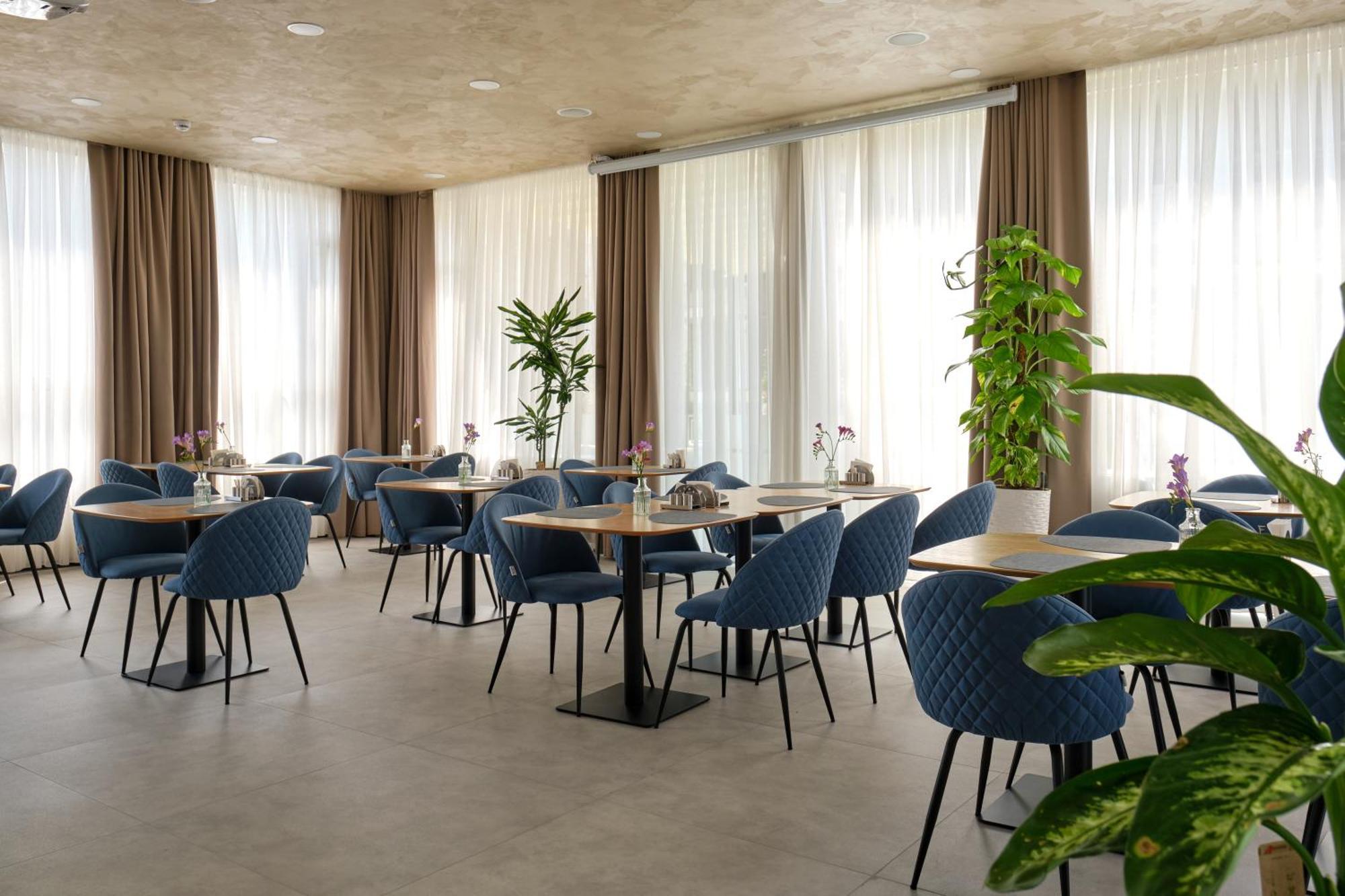 Stylo Residences & Suites Ташкент Екстериор снимка